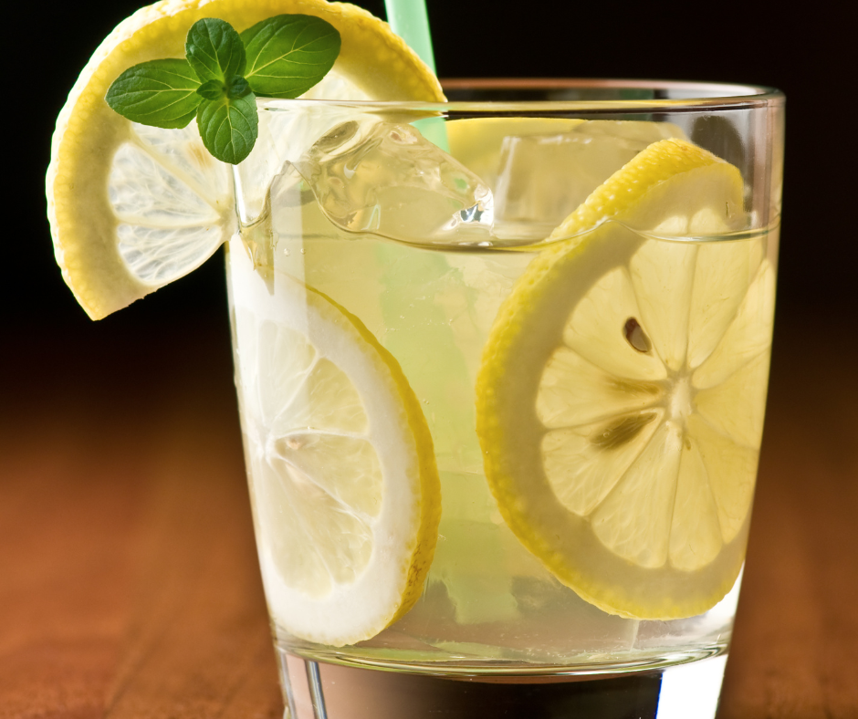 lemons, water and lemons, how to make lemonade, lemonade stand